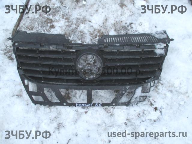 Volkswagen Passat B6 Решетка радиатора
