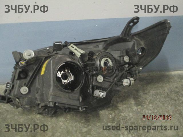 Toyota Land Cruiser 150 (PRADO) Фара правая