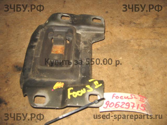Ford Focus 2 Опора двигателя