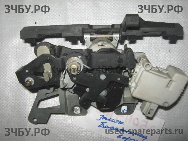 Volkswagen Passat B5 Замок багажника