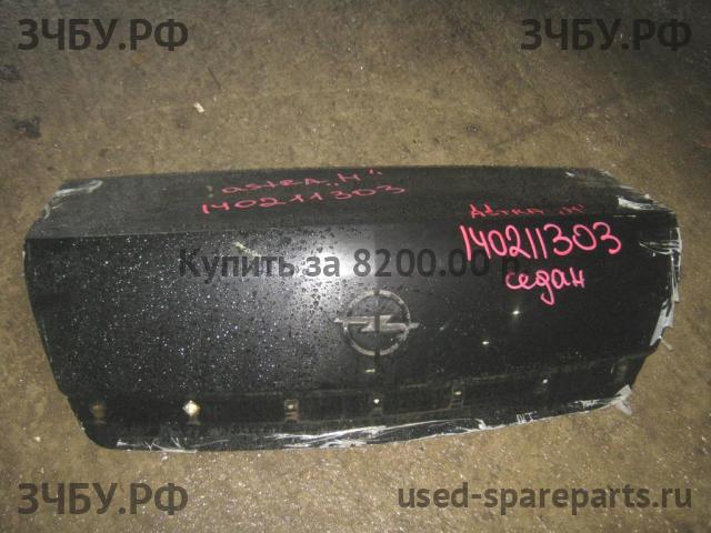 Opel Astra H Крышка багажника