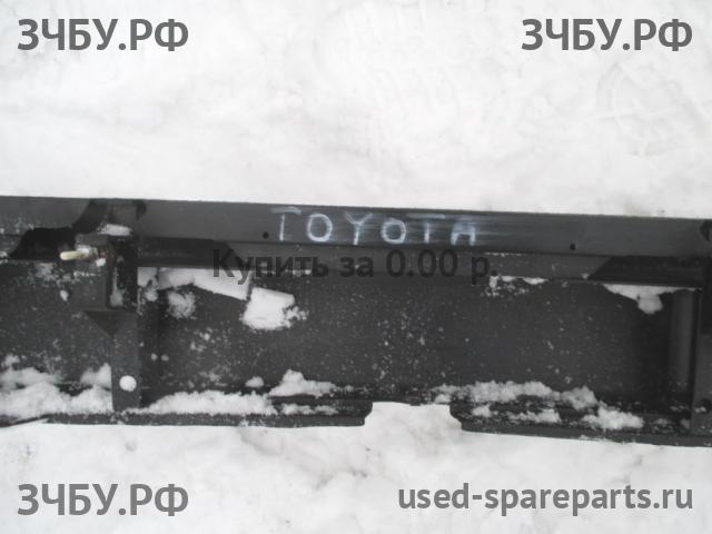 Toyota Corolla (E11) Бампер задний