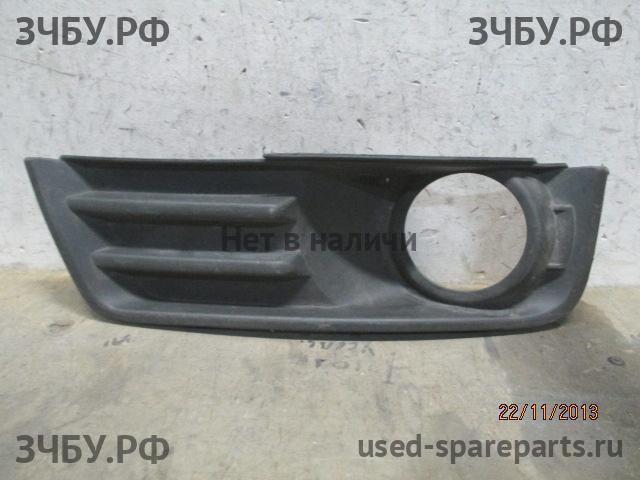 Ford C-MAX 1 Решетка в бампер