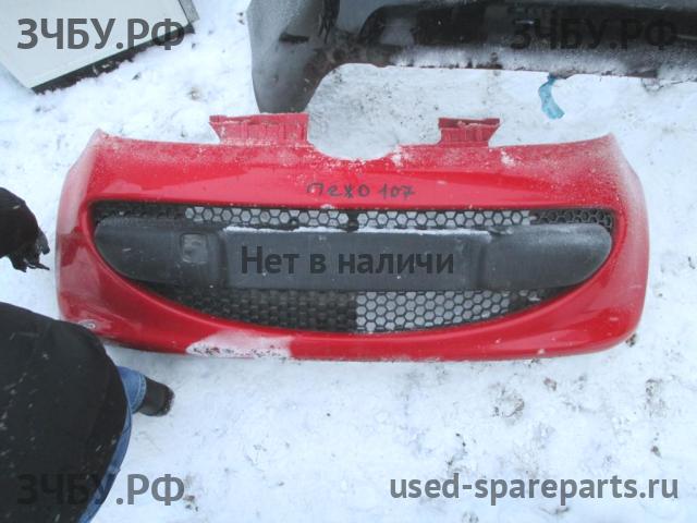 Peugeot 107 Бампер передний
