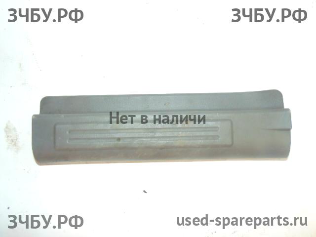 Chevrolet Lacetti Накладка на порог правая