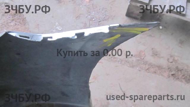 Honda Civic 8 (4D) Бампер передний