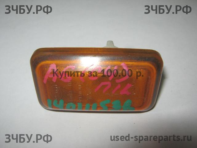 Audi A6 [C4] Указатель поворота в крыло (повторитель)
