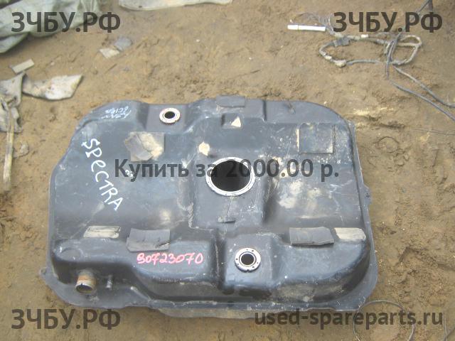 KIA Spectra Бак топливный