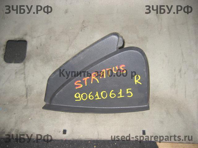 Dodge Stratus Пластик салона