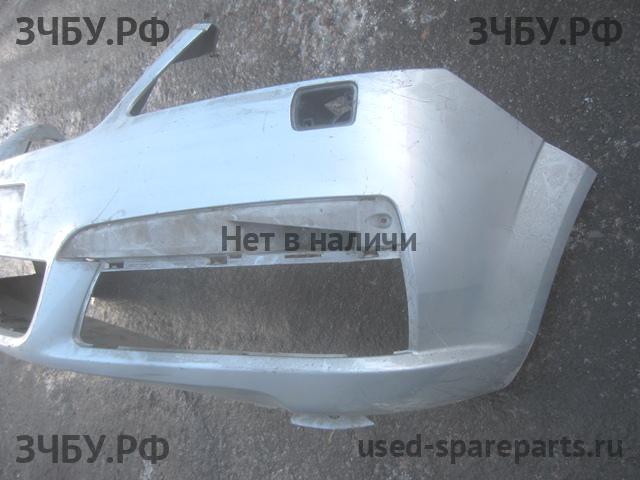 Opel Zafira B Бампер передний