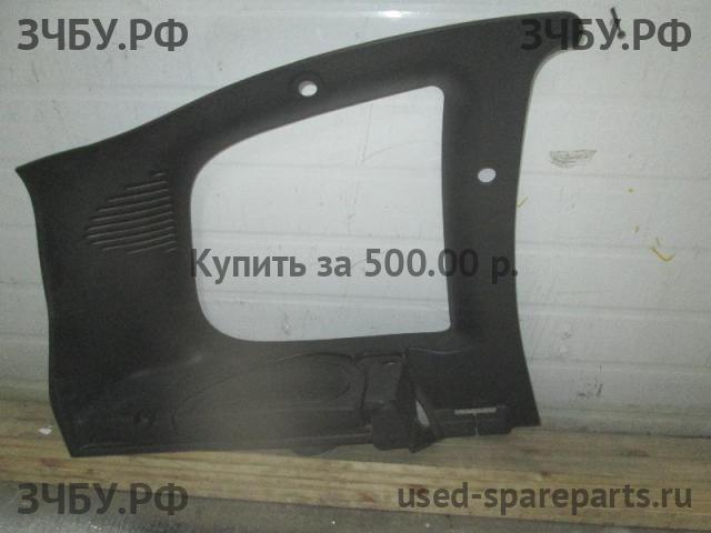 Chevrolet Niva Обшивка багажника боковая левая