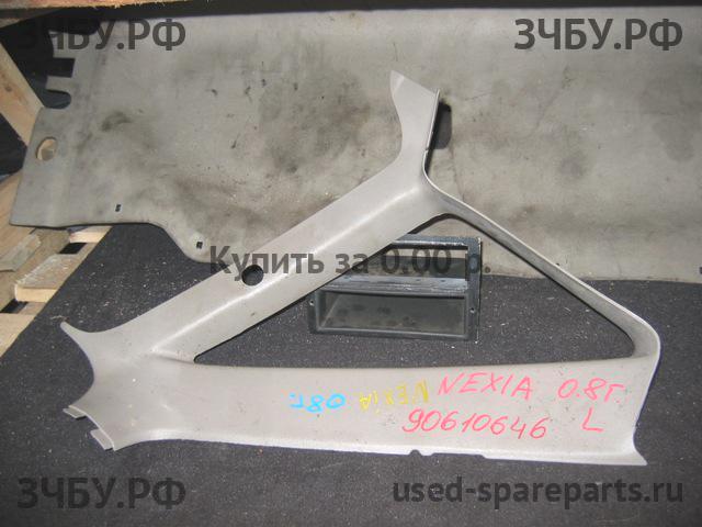 Daewoo Nexia (2008>) Накладка стойки задней левой