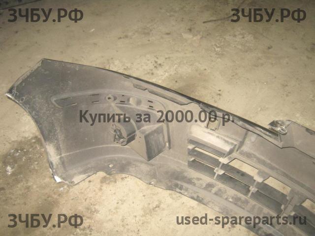 Nissan Tiida 1 Бампер передний