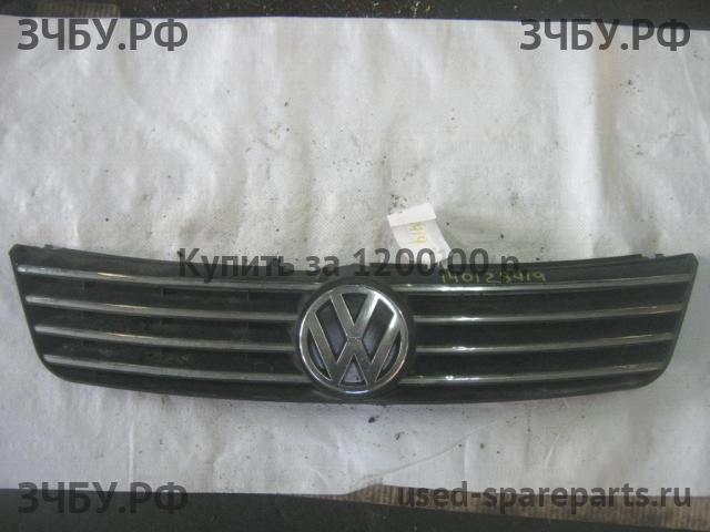 Volkswagen Passat B5 Решетка радиатора