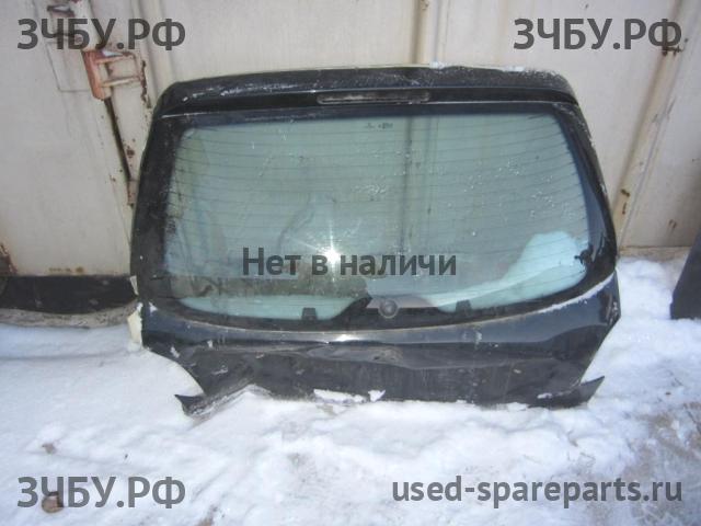Peugeot 206 Стекло заднее