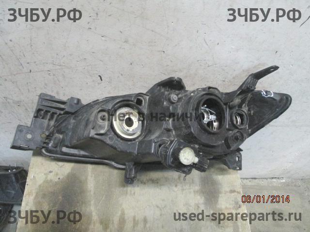 Mazda 3 [BK] Фара правая