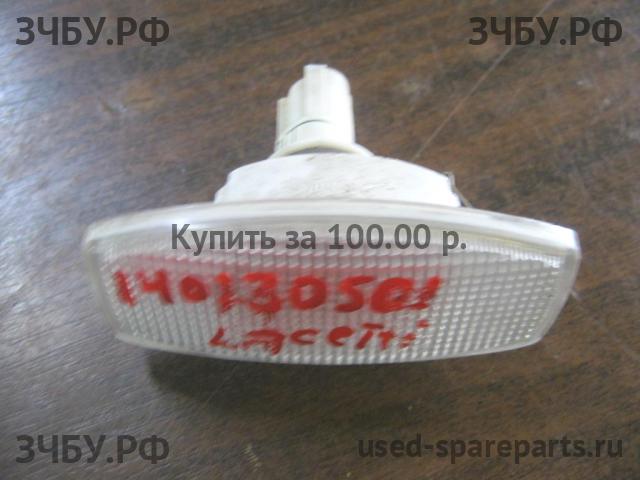Chevrolet Lacetti Указатель поворота в крыло (повторитель)