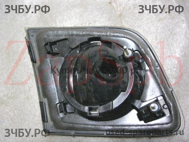Mazda 3 [BK] Фонарь правый
