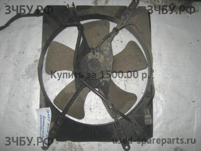 Toyota Camry 3 Вентилятор радиатора, диффузор