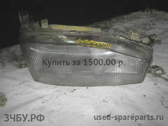 Toyota Camry 3 Фара правая