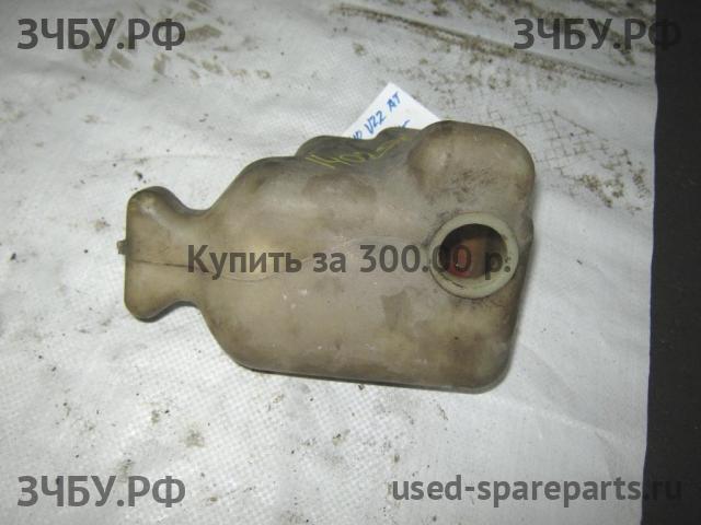 Toyota Camry 3 Бачок расширительный