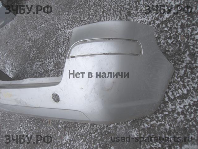 Opel Zafira B Бампер задний