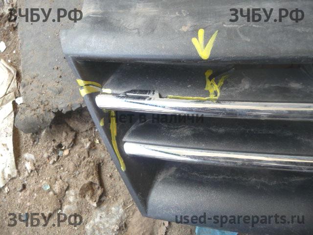Volkswagen Polo 5 (Sedan) Решетка радиатора