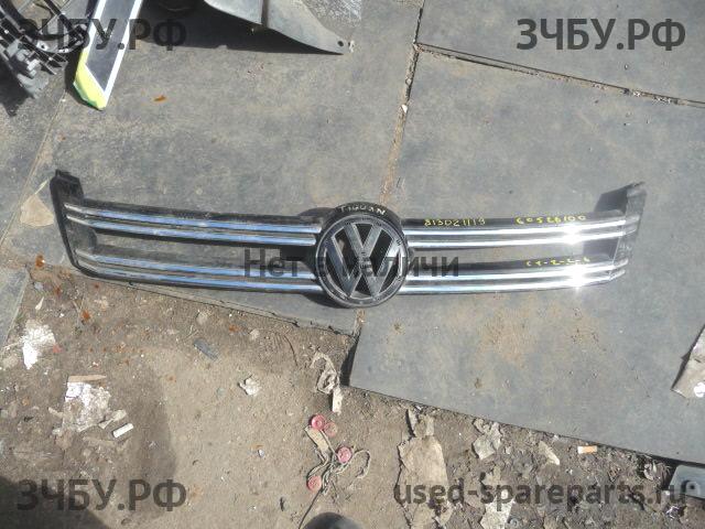 Volkswagen Tiguan 1 (Рестайлинг) Решетка радиатора