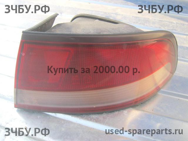 Mitsubishi Galant 7 (E5) Фонарь правый