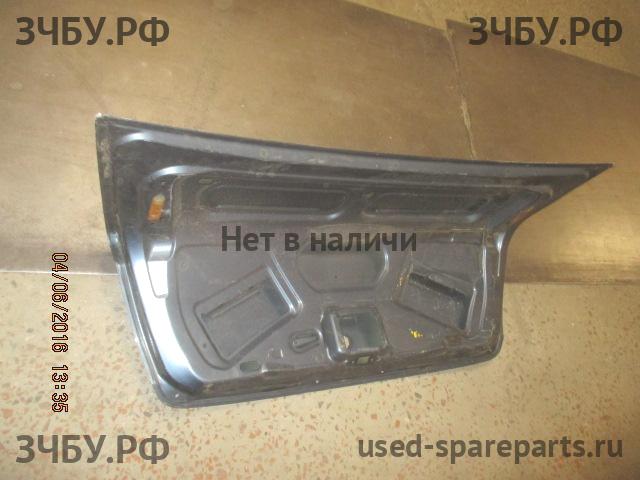 Renault Logan 1 Крышка багажника