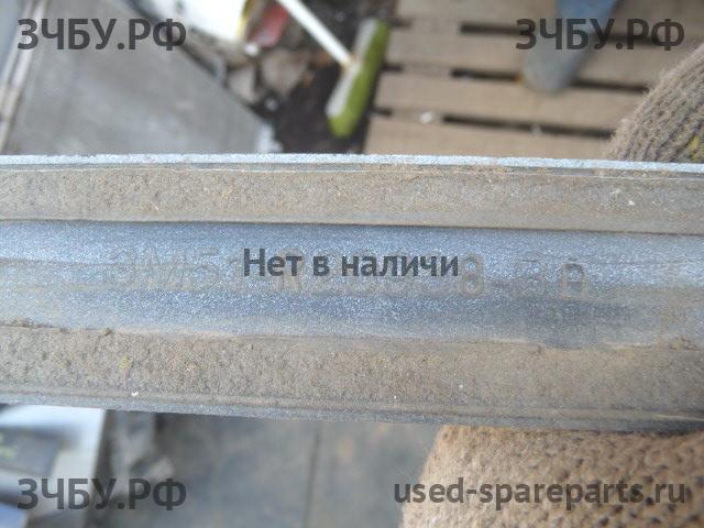 Ford Focus 2 Молдинг двери