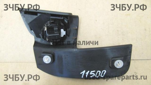 Ford Focus 3 Крышка зеркала внутренняя левая