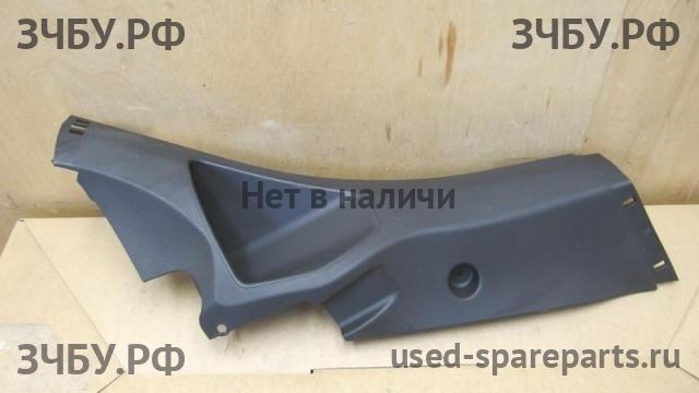 Ford Focus 3 Накладка на порог задний правый
