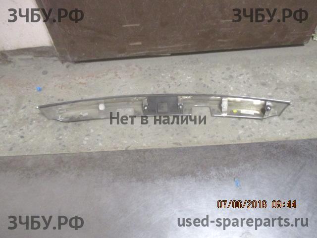 Citroen C4 (2) Накладка на крышку багажника
