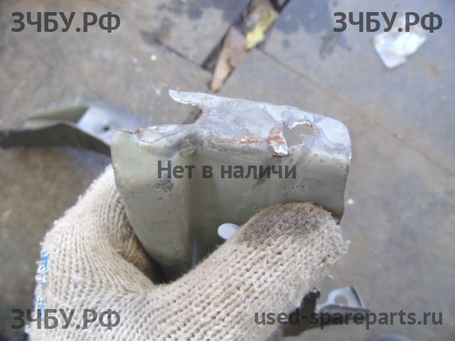 Honda Civic 8 (4D) Панель передняя (телевизор)