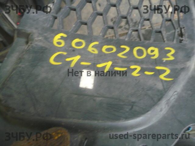 Land Rover Freelander 2 Решетка в бампер