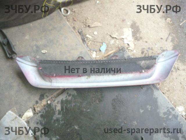 Honda CR-V 3 Решетка радиатора