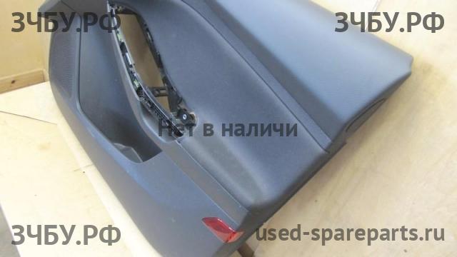 Ford Focus 3 Обшивка двери передней правой
