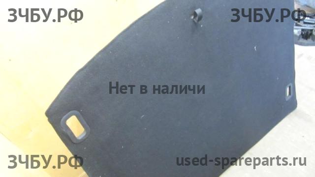 Ford Focus 3 Пол багажника