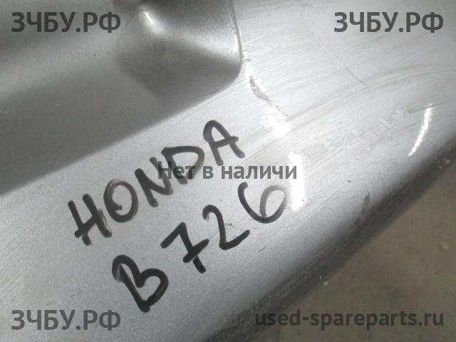 Honda CR-V 3 Накладка на дверь багажника