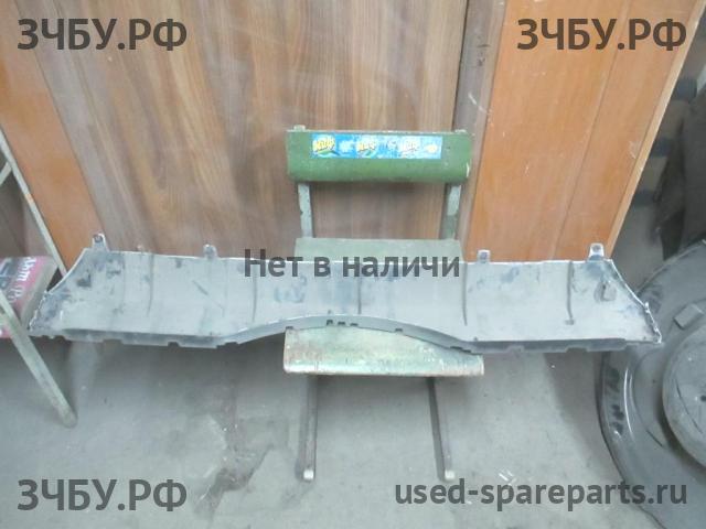 Mitsubishi Pajero/Montero 4 Накладка заднего бампера