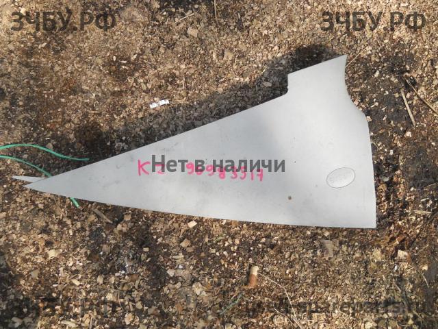 Chevrolet Cruze 1 Накладка стойки задней правой