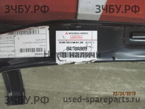 Mitsubishi Pajero/Montero Sport 2 (KH) Усилитель бампера задний