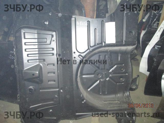 Ford Fusion Пол багажника