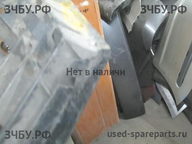 Opel Astra H Решетка радиатора