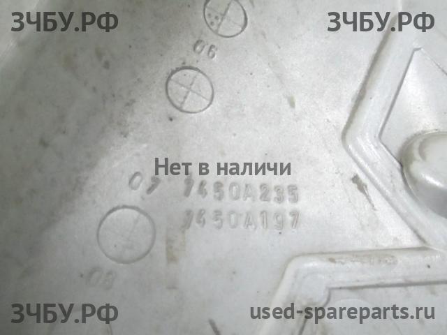 Mitsubishi Lancer 9 [CS/Classic] Решетка радиатора