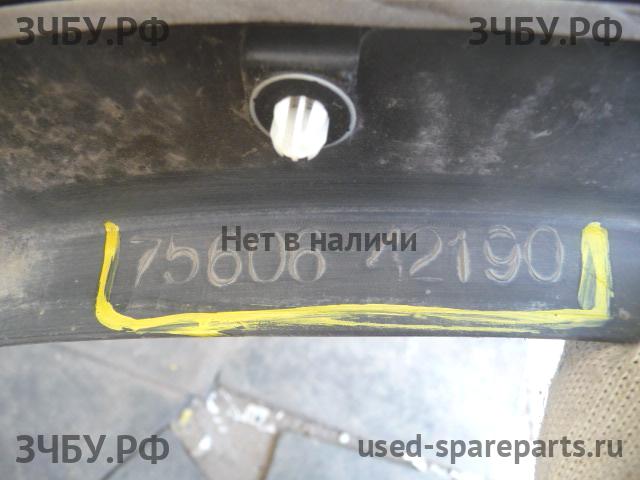 Toyota RAV 4 (4) Накладка крыла заднего левого