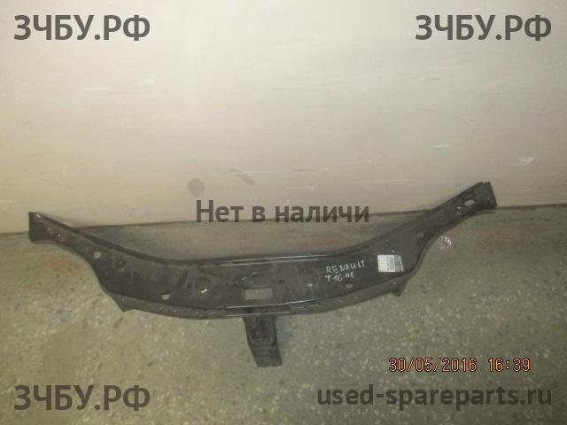Renault Sandero 1 Панель передняя (телевизор)