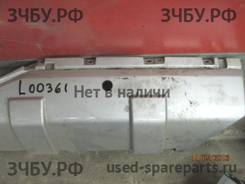 Mitsubishi Pajero/Montero 4 Накладка заднего бампера