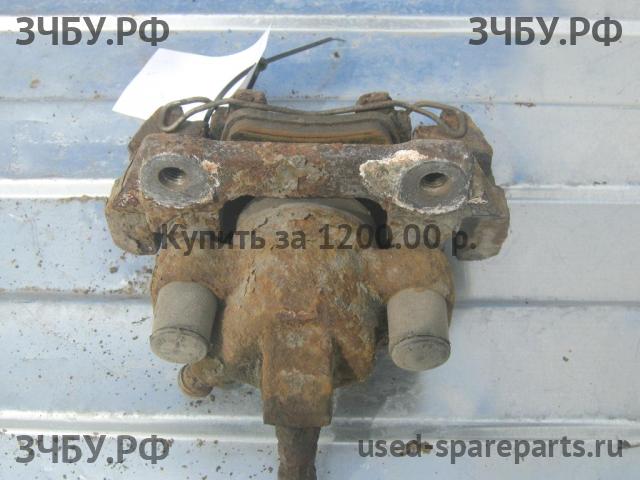Volvo S80 (1) Суппорт задний правый (в сборе со скобой)